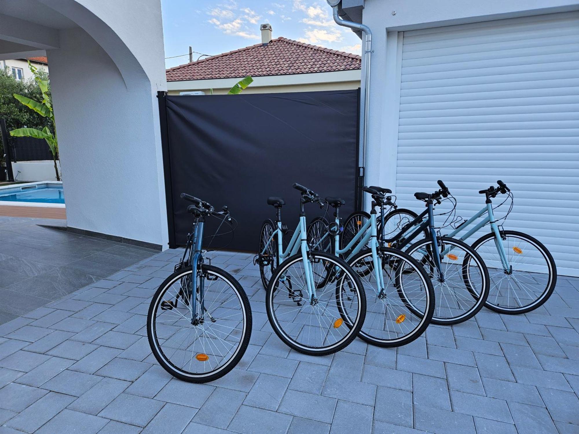 Bernie Apartments With A Pool Zadar Exterior foto